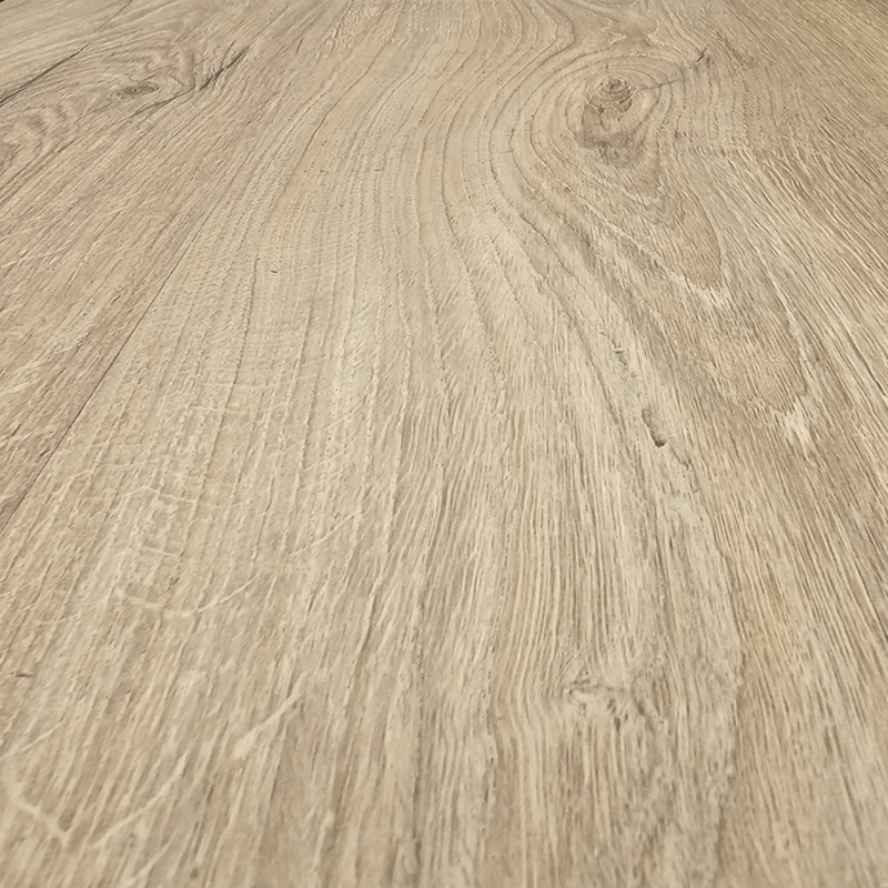 Suelo Laminado Roble Aire LEVEL | AC5 | 8mm | Efecto Madera | Tarima Flotante | Resistencia Agua | Hogar y Comercio