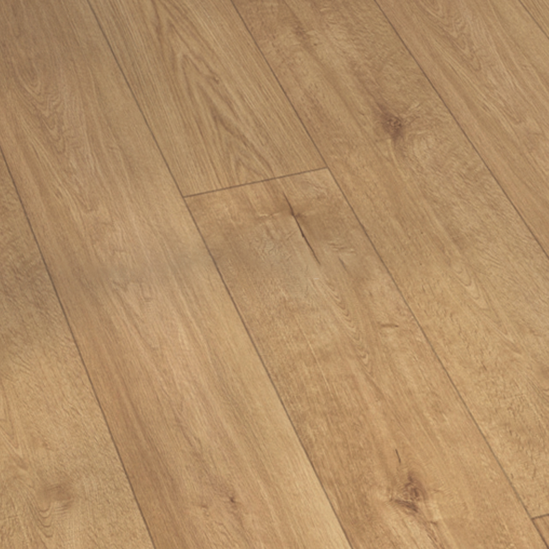 Suelo Laminado Roble Espacioso LEVEL | AC5 | 8mm | Tarima flotante Instalación en Click | Resistencia al Agua 72h