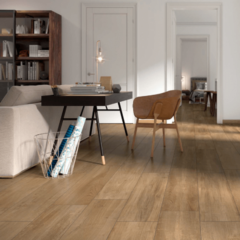 Suelo Laminado Roble Espacioso LEVEL | AC5 | 8mm | Tarima flotante Instalación en Click | Resistencia al Agua 72h