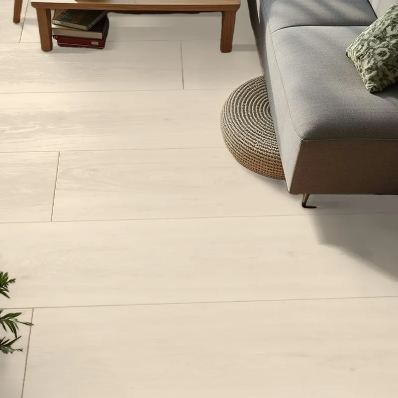 Suelo Laminado Roble Lunar LEVEL | AC5 | 8mm | Tarima flotante Instalación en Click | Resistencia al Agua 72h