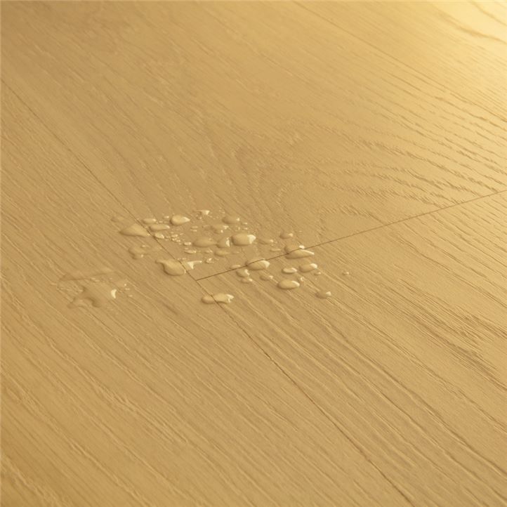 Tarima Laminada Roble Marrón Galleta | AC4 | 8mm | Instalación Flotante Click | Resistencia al Agua | Suelo para Cocina y Baño	