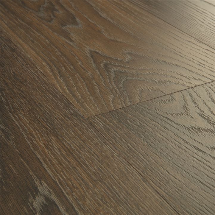 Tarima Laminada Roble Marrón Moca | AC4 | 8mm | Instalación Flotante Click | Resistencia al Agua | Suelo para Cocina y Baño	