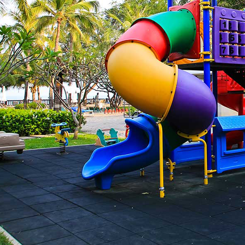 LOSETA DE CAUCHO PARQUES INFANTILES 1x1m | 40mm | Granulado Fino | ALTA DENSIDAD | Negro | Suelo Goma Infantil | Amortiguación
