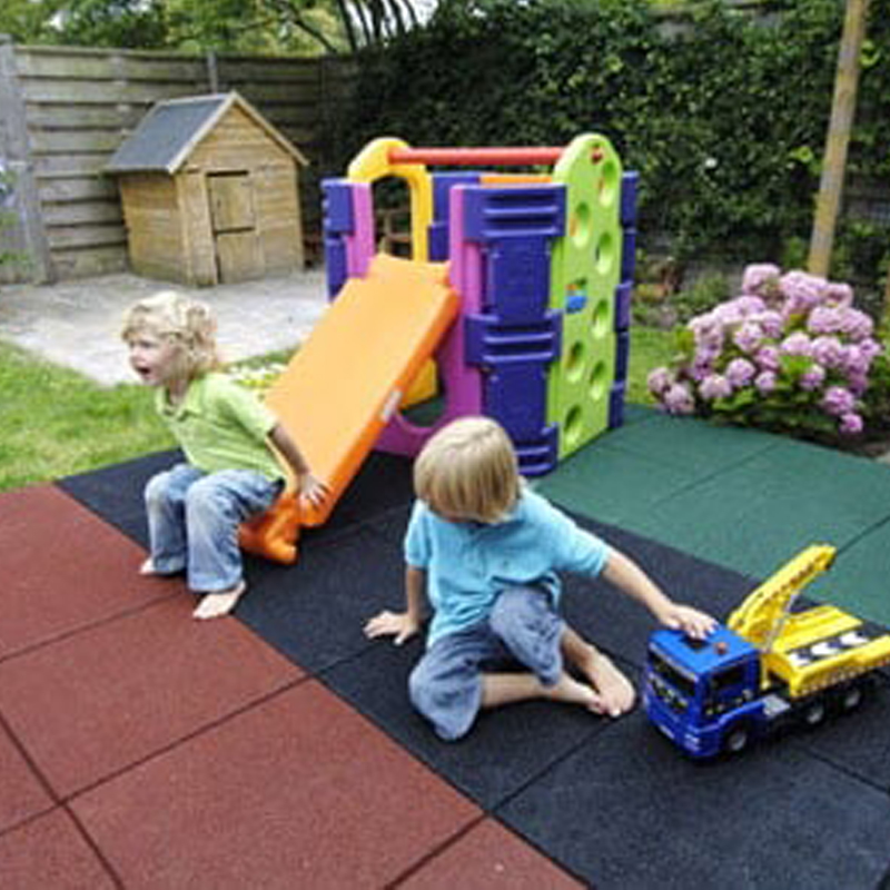 LOSETA DE CAUCHO PARQUES INFANTILES 1x1m | 40mm | Granulado Fino | ALTA DENSIDAD | Negro | Suelo Goma Infantil | Amortiguación