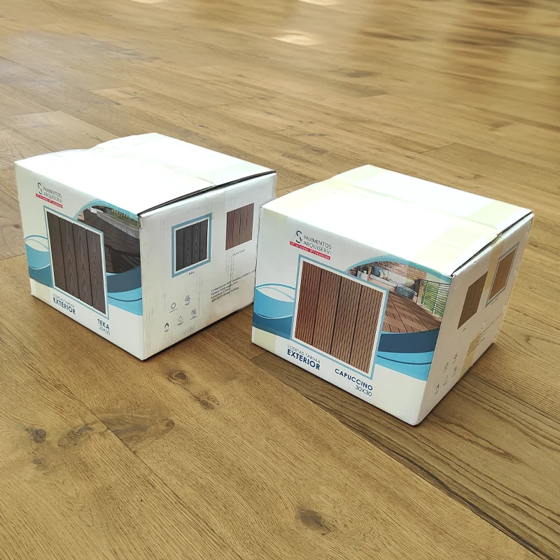 Loseta De Exterior Teka 30x30cm | Tarima Exterior Composite | Antideslizante y Fácil Instalación