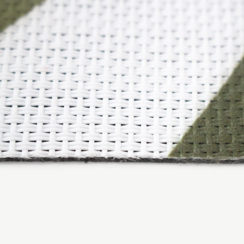 Alfombra Vinilica de exterior Rama Verde | 60x90 | Antideslizante | Resistencia al Agua