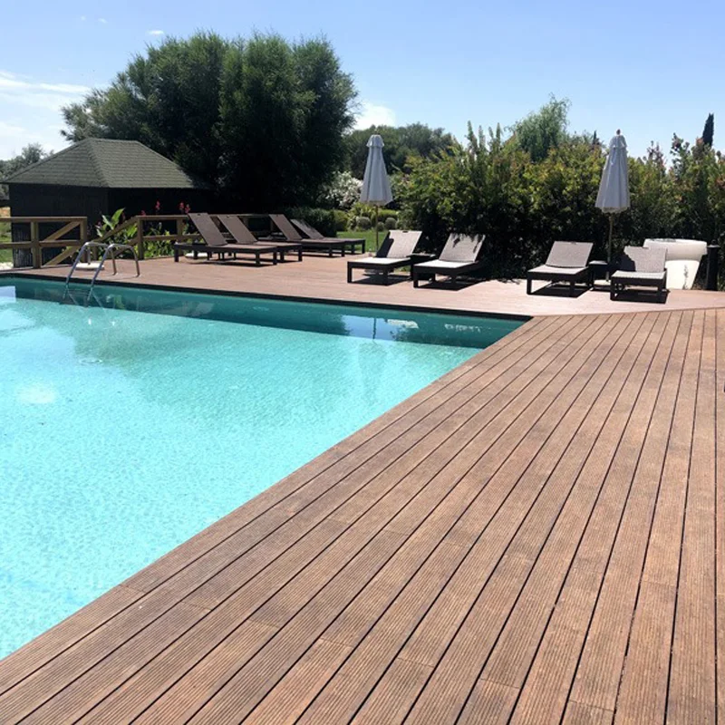 Tarima Exterior Bambu CECH Natural | Madera Natural | Tono Medio | 1850x137mm | 4 Unidades por m2
