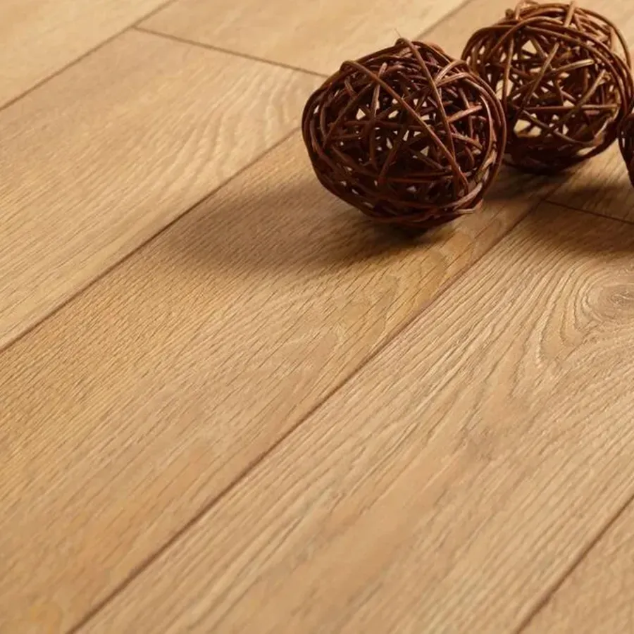 Suelo Laminado Roble Aristóteles | AC5 | 12mm | Colección Príncipe | 1375x188mm | Alto Tránsito