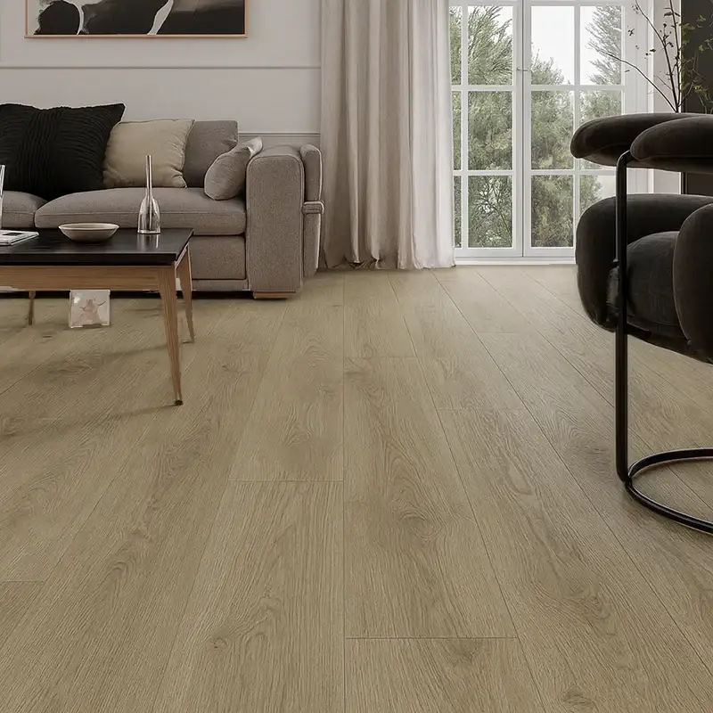 Suelo Vinílico Roble Makara| Tarima SPC | Resistencia al Agua | Apto Alto Tránsito | Baños y Cocinas