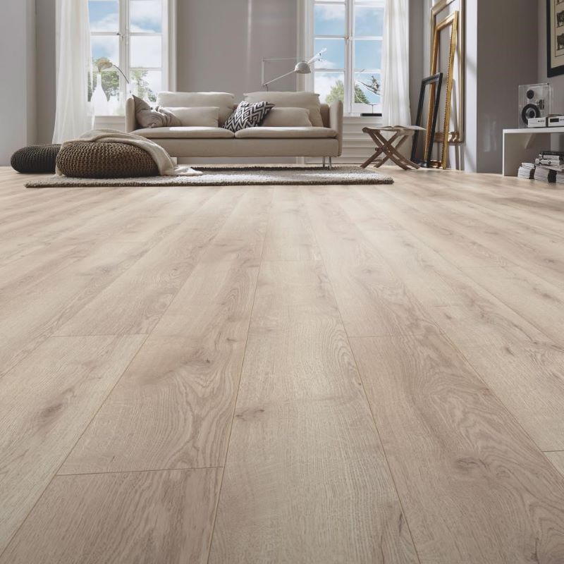 Suelo Laminado Roble Montaña Beige KRONOTEX | AC5 | Tarima Flotante Madera Click | Resistencia al Agua