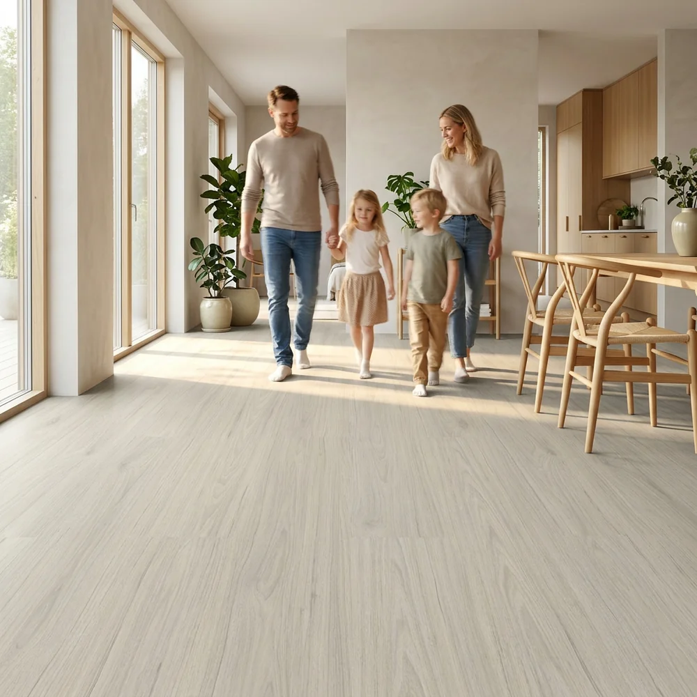 Suelo Laminado Roble Halcón Claro 8mm AC5 | Cocinas y Baños | Fácil Instalación Click