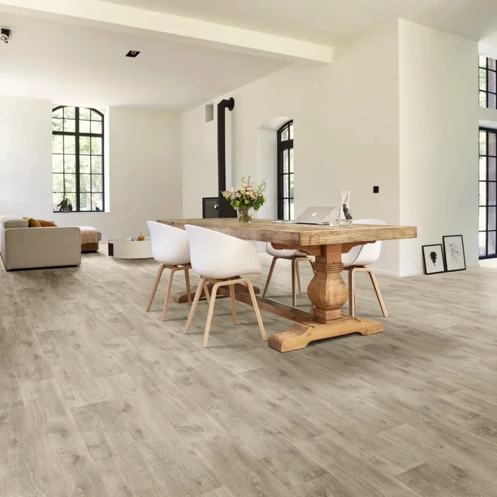 Suelo Vinílico Roble Tejano 106L| Uso Doméstico, Comercial e Industrial | Antideslizante | Fácil Instalación - Imagen galería